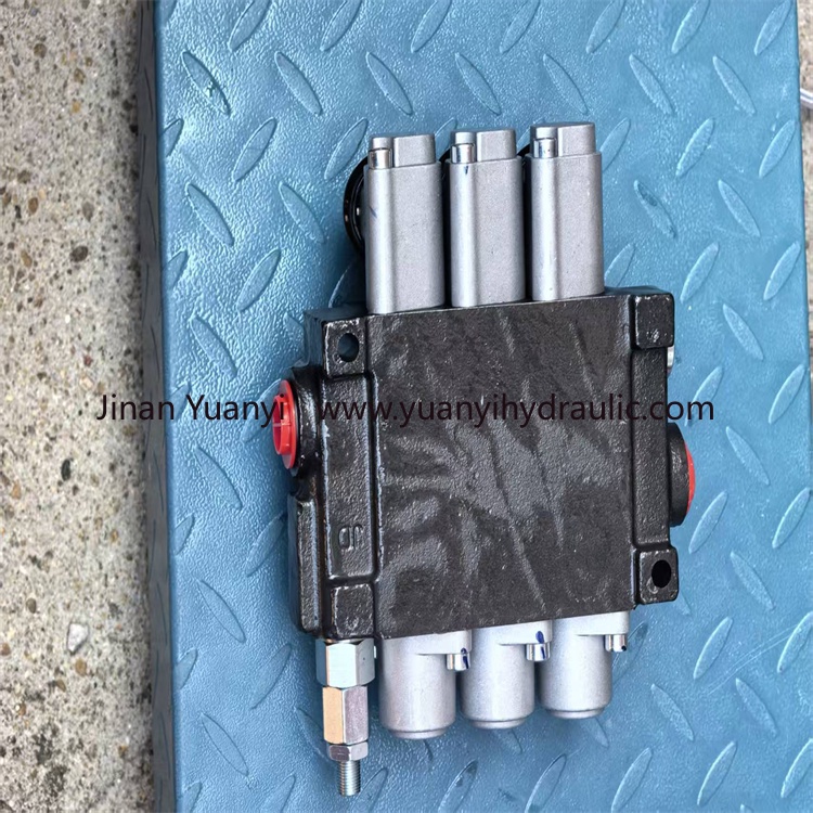 P40 15 MPC70.4 Hydraulic Control Valve,MPC70.4 Distributor,МРС70.4/1.РМ.111, МРС70.4/1.РМ.113, 1 Valve