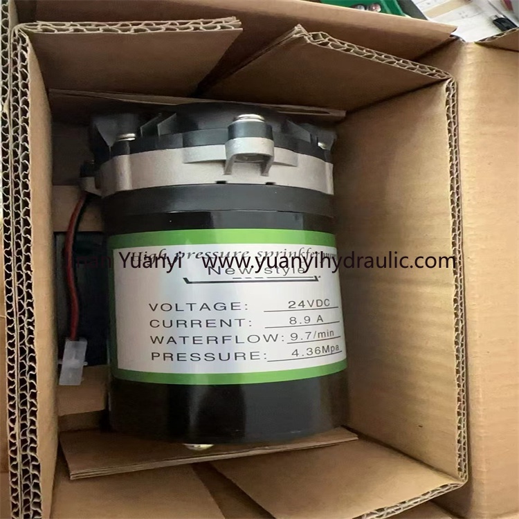 4812126685 Bomag BW120-AD Road Roller Hydraulic Motor 05816293 05818252 05817036 Piston Motor MK04 MK05 Motor