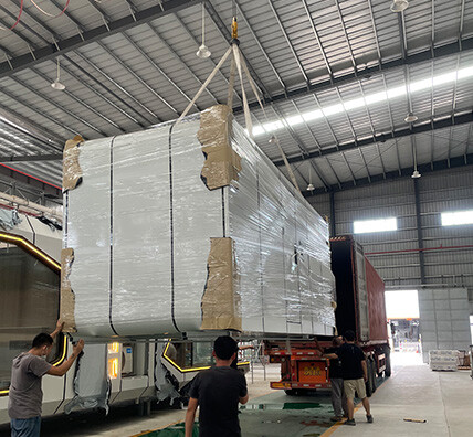 SUNINN Ships BOX02 Cabins to Spain