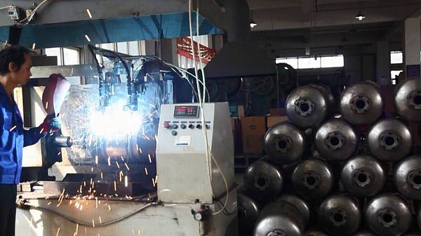 Welding Team.jpg