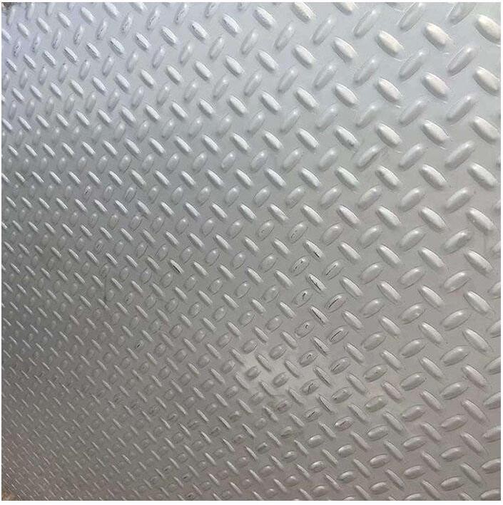 Stainless steel checkered plate