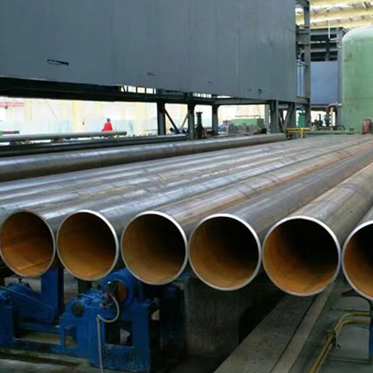 Low temperature steel pipe