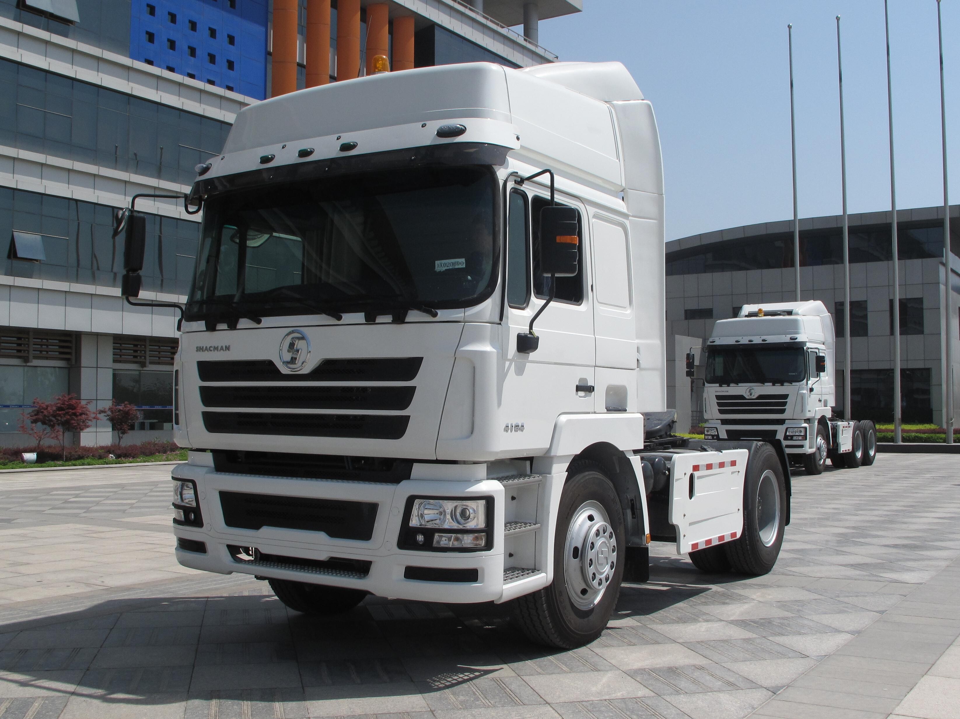 Camion remorque SHACMAN F3000 4×2