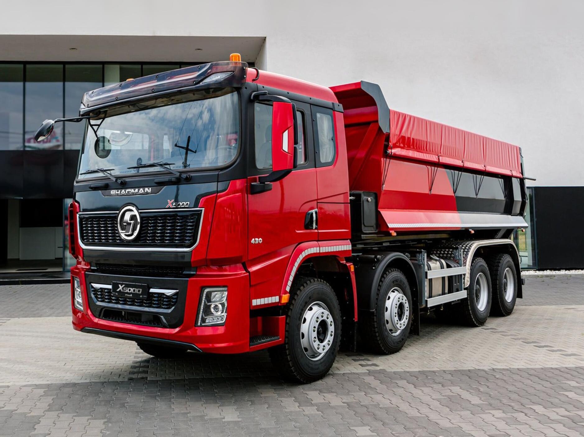 X5000 Dump Truck: Setting a new benchmark for engineering transportation