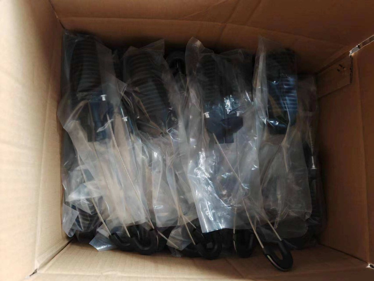 Electricity Pole Smart Tension Clamp For Wires Cable Assemblies