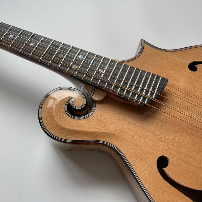 Afanti Music Solid spruce Natural Transparent Color mandolin