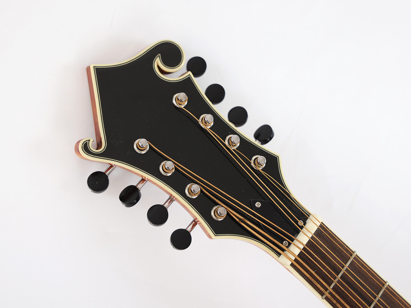 Afanti  AA Solid Spruce Top Flamed Maple Back  F Mandocello