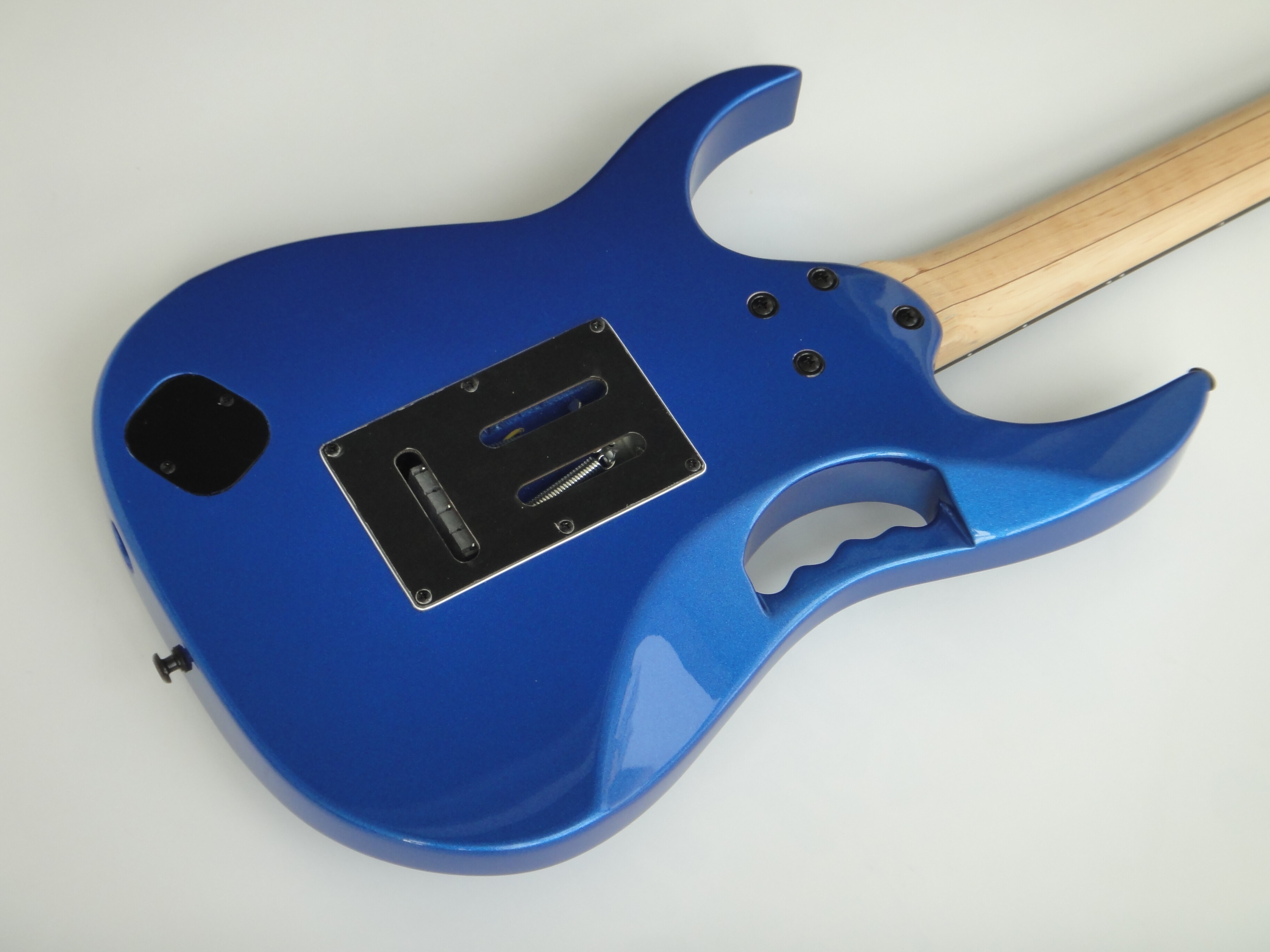 Afanti Basswood Body Guitar Customised Maple Neck Electric Guitar