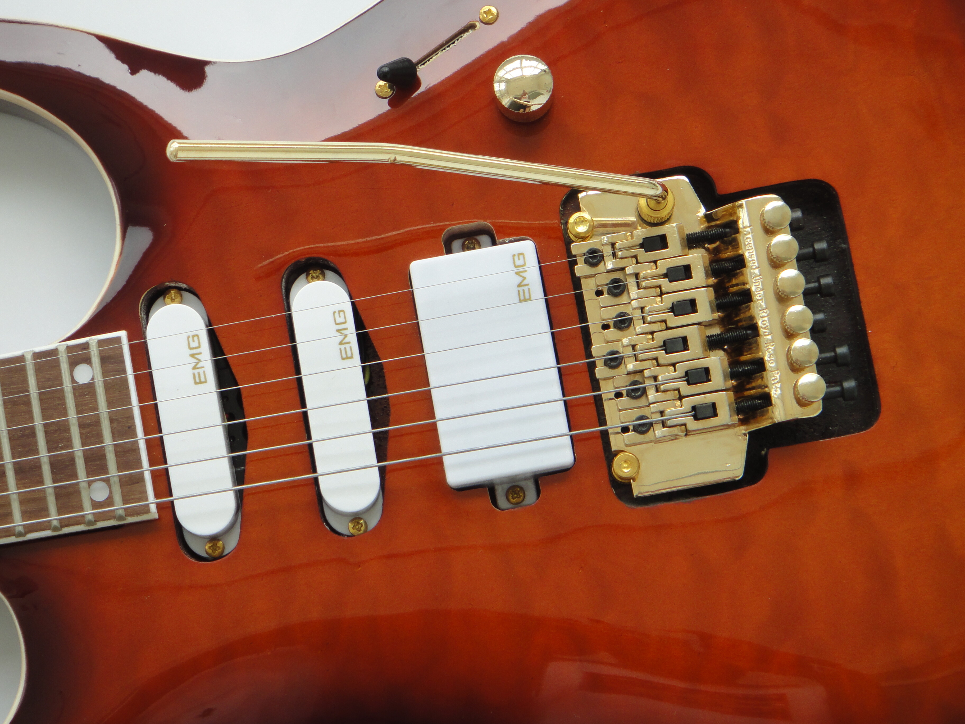 Afanti Mahogany Body with Brown Quilted Maple Veneer Electric Guitar
