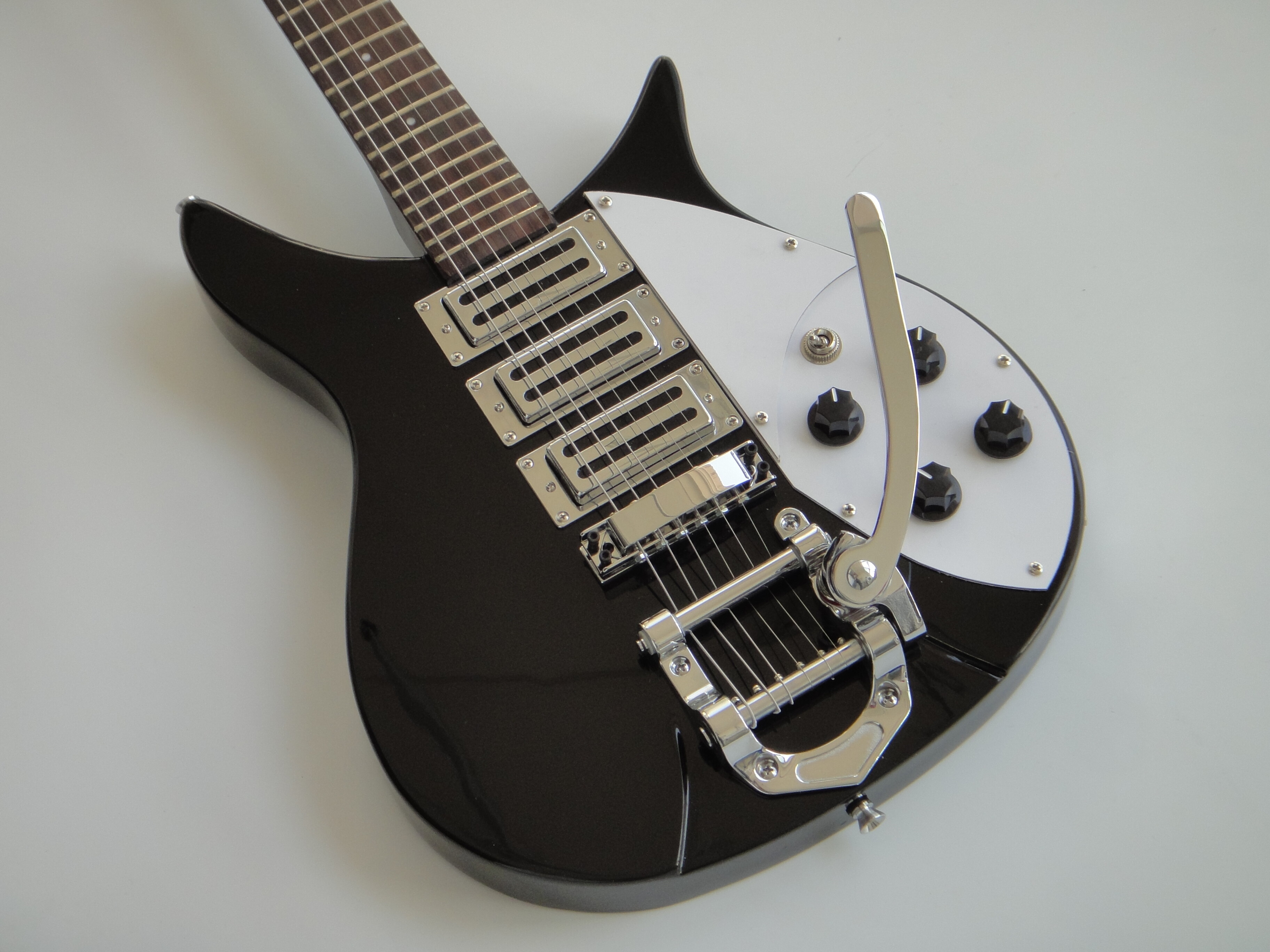 Afanti Rick Black Solid Body Electric Guitar