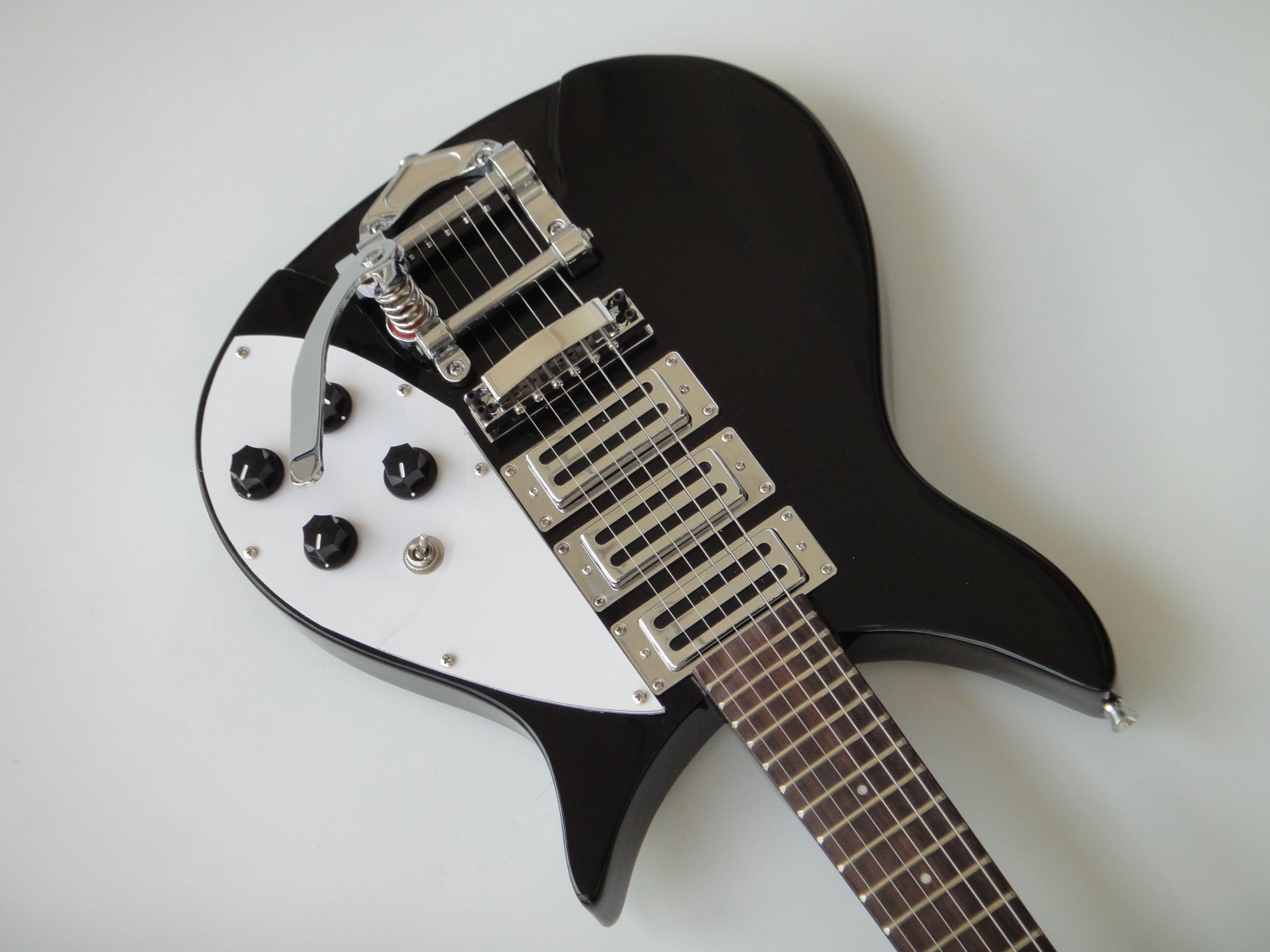Afanti Rick Black Solid Body Electric Guitar