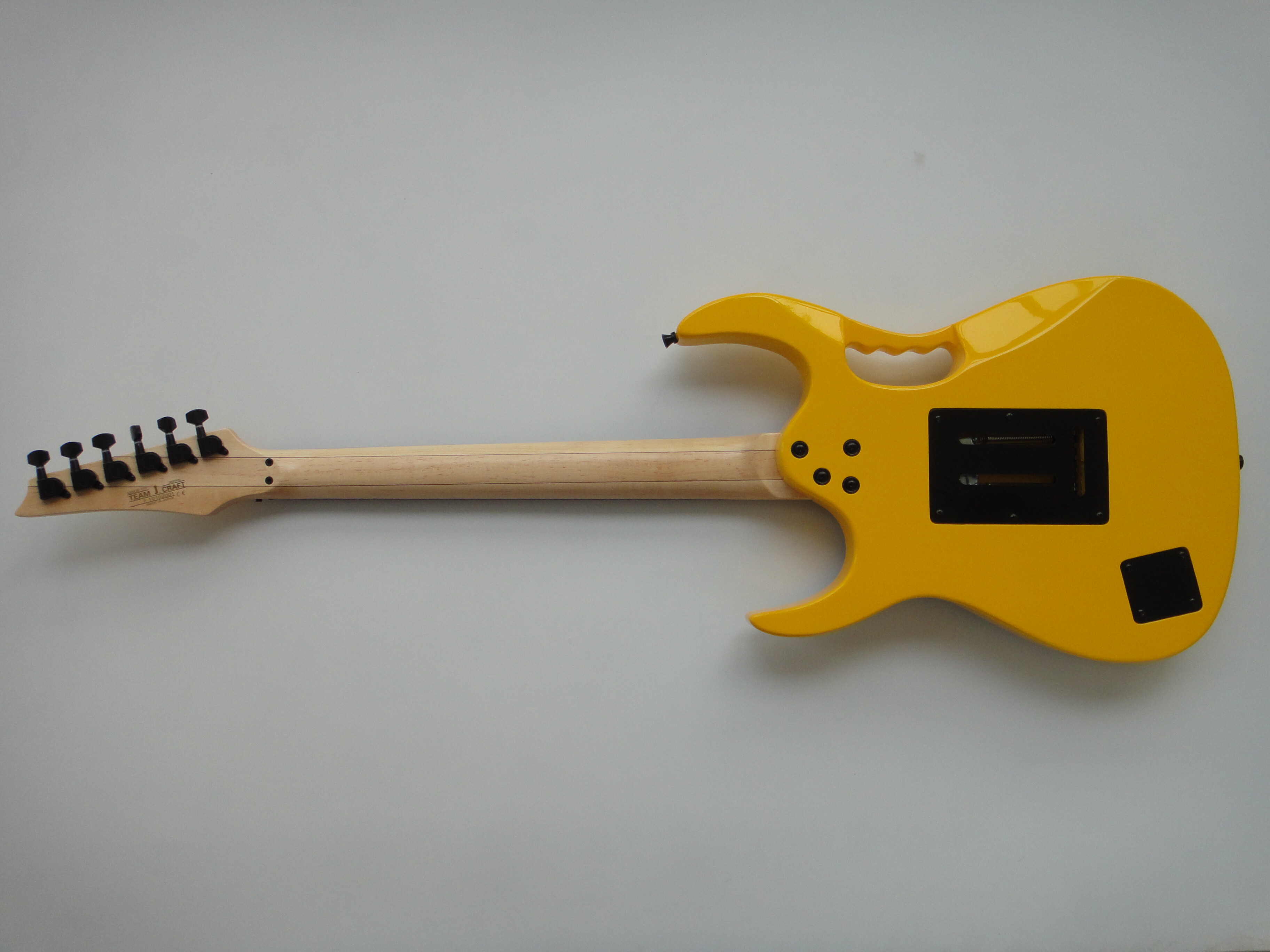 Afanti Customized Basswood Body Bolt on Neck Electric Guitar