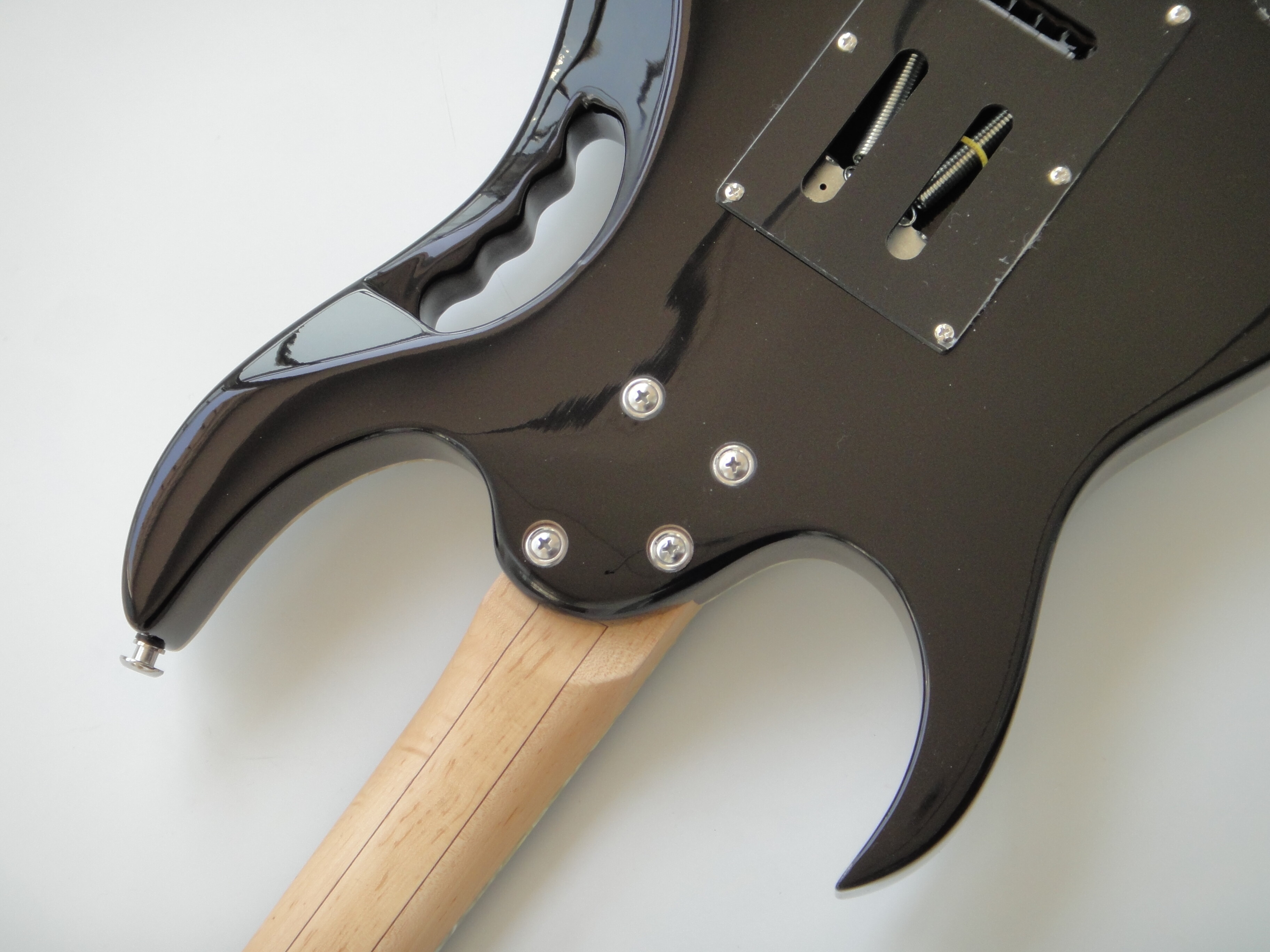 Afanti customized Basswood Body Electric Guitar