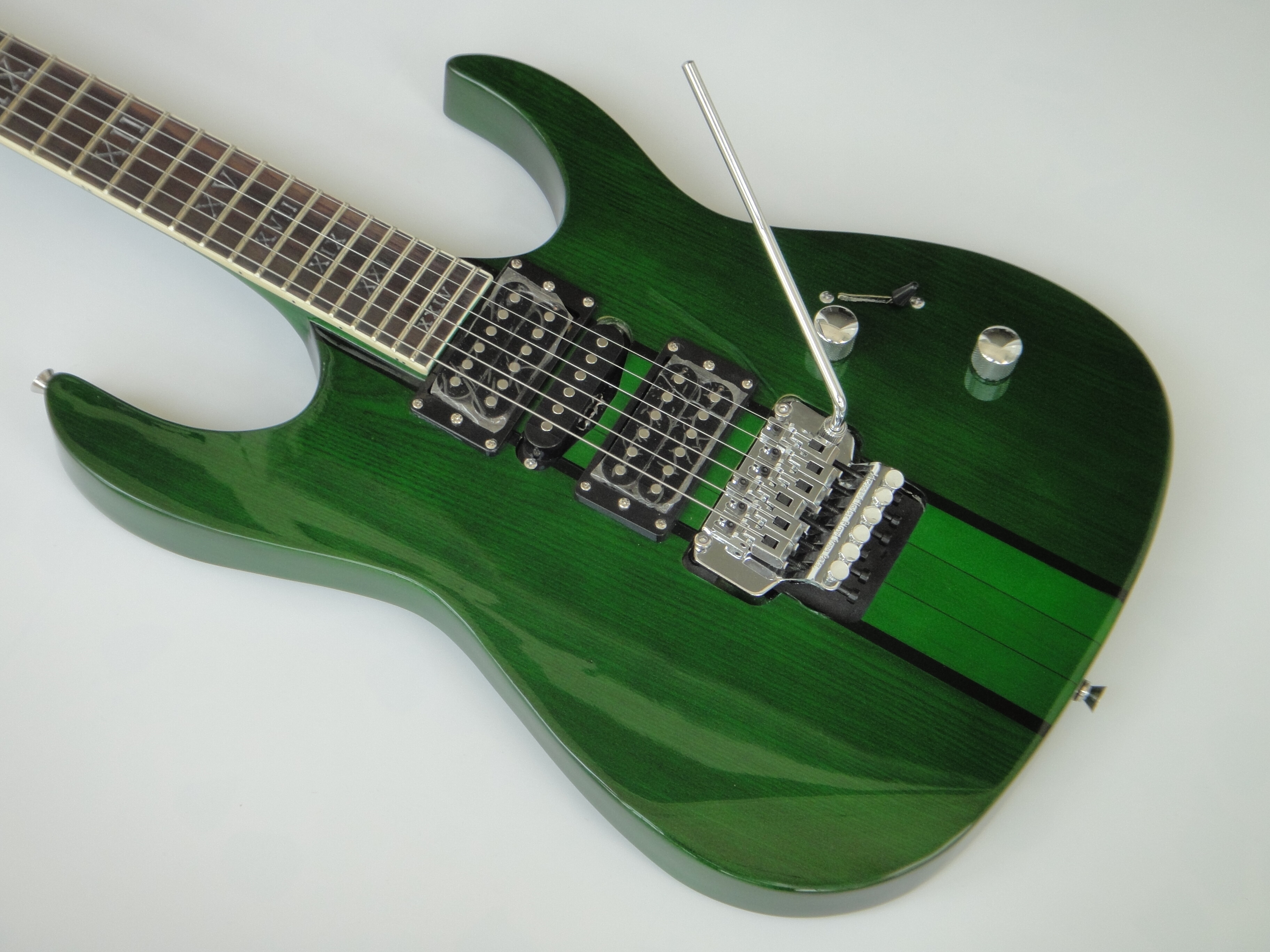 Afanti Customized Neck Through Basswood Body 6 String Electric Guitar