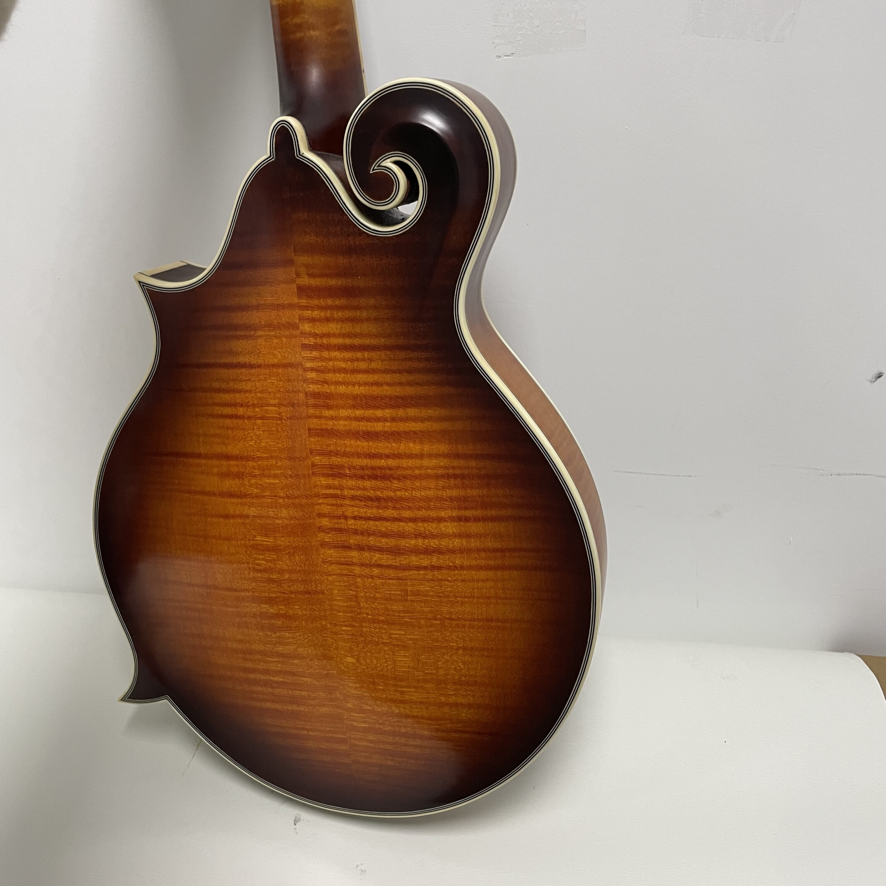 East Luthier Hand Made All Solid 3A Wood Sunburst F Style Mandolin