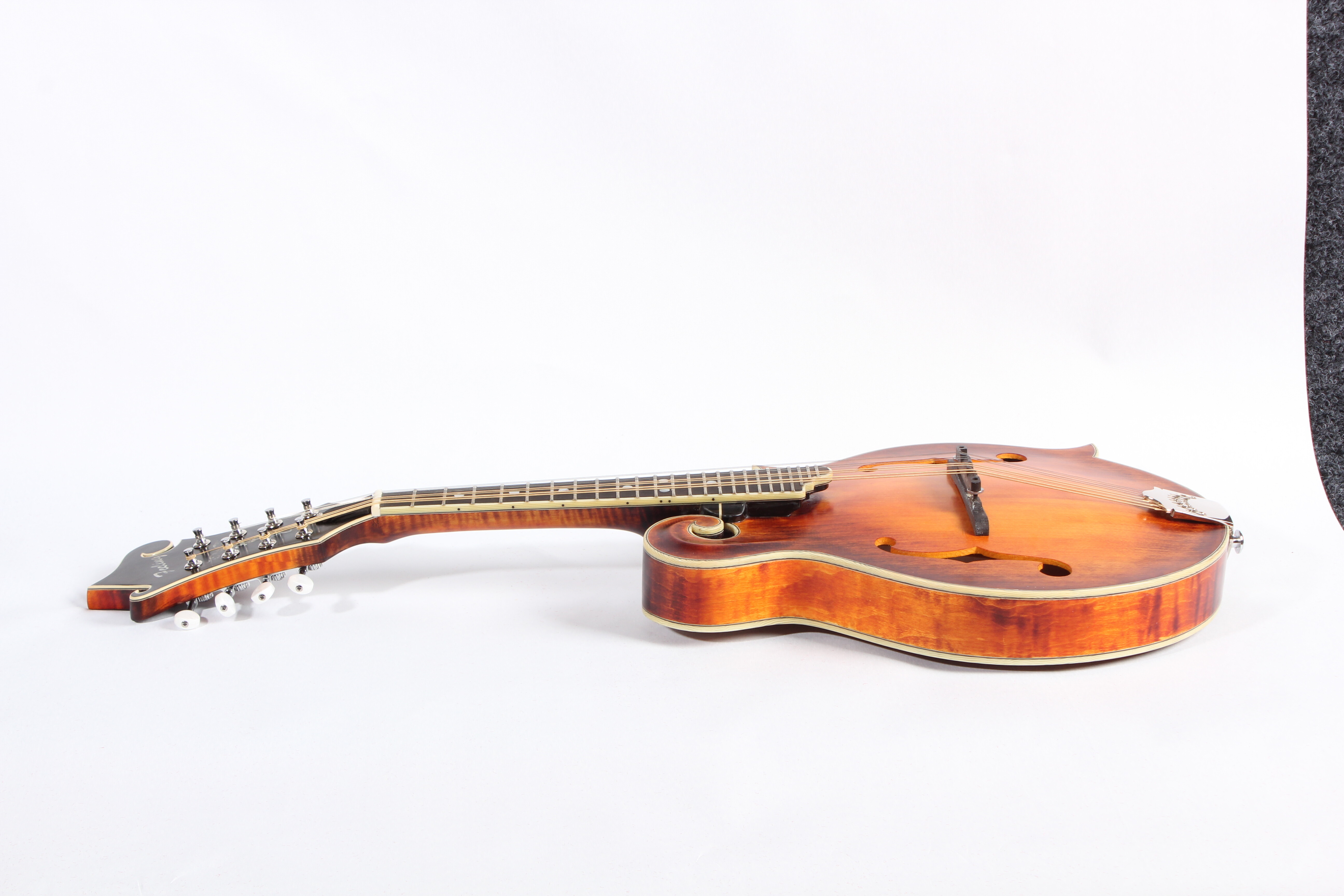 Afanti Solid AAA Flamed Maple Back F Style Mandolin Musical Instruments