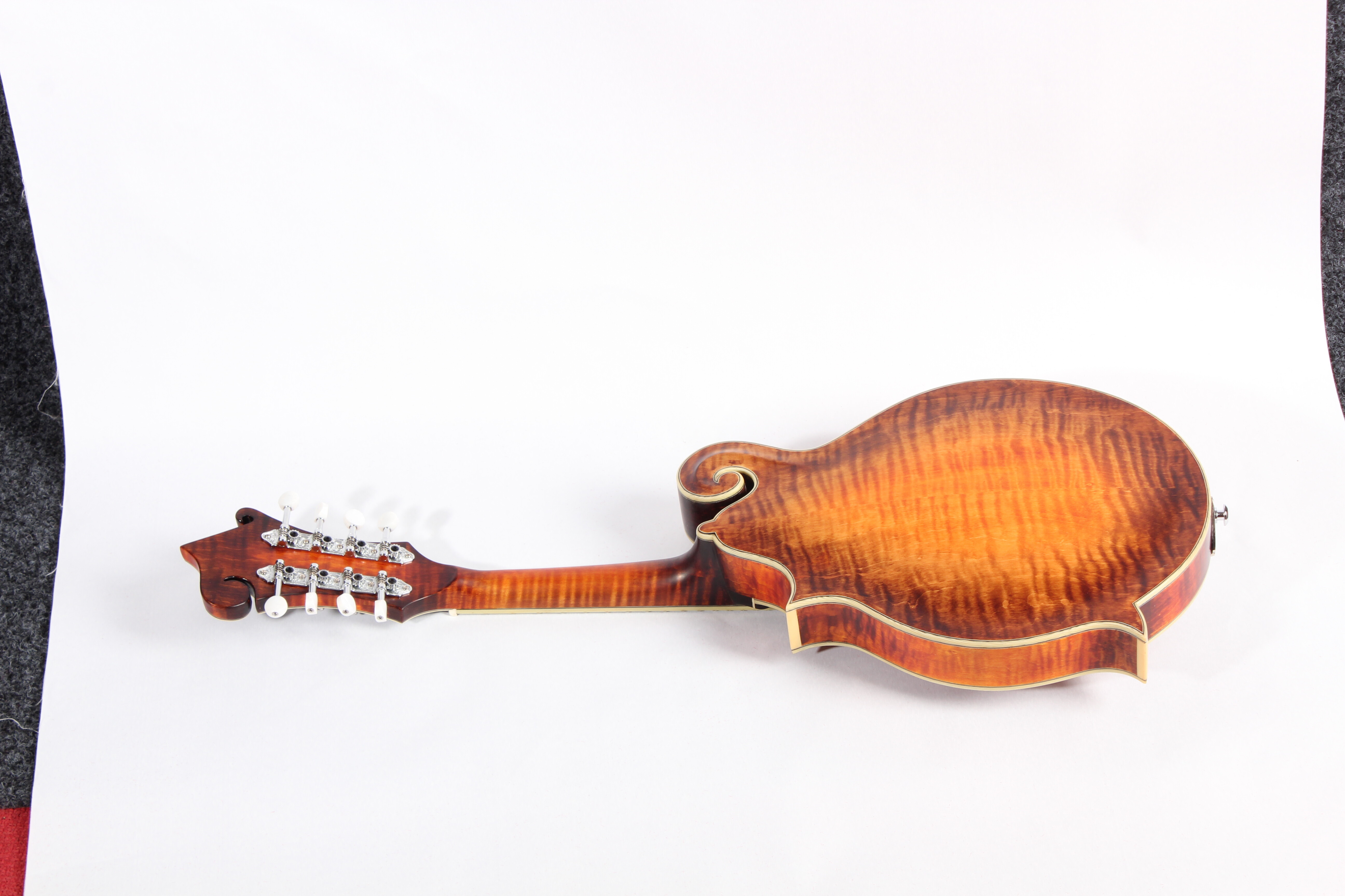 Afanti Solid AAA Flamed Maple Back F Style Mandolin Musical Instruments