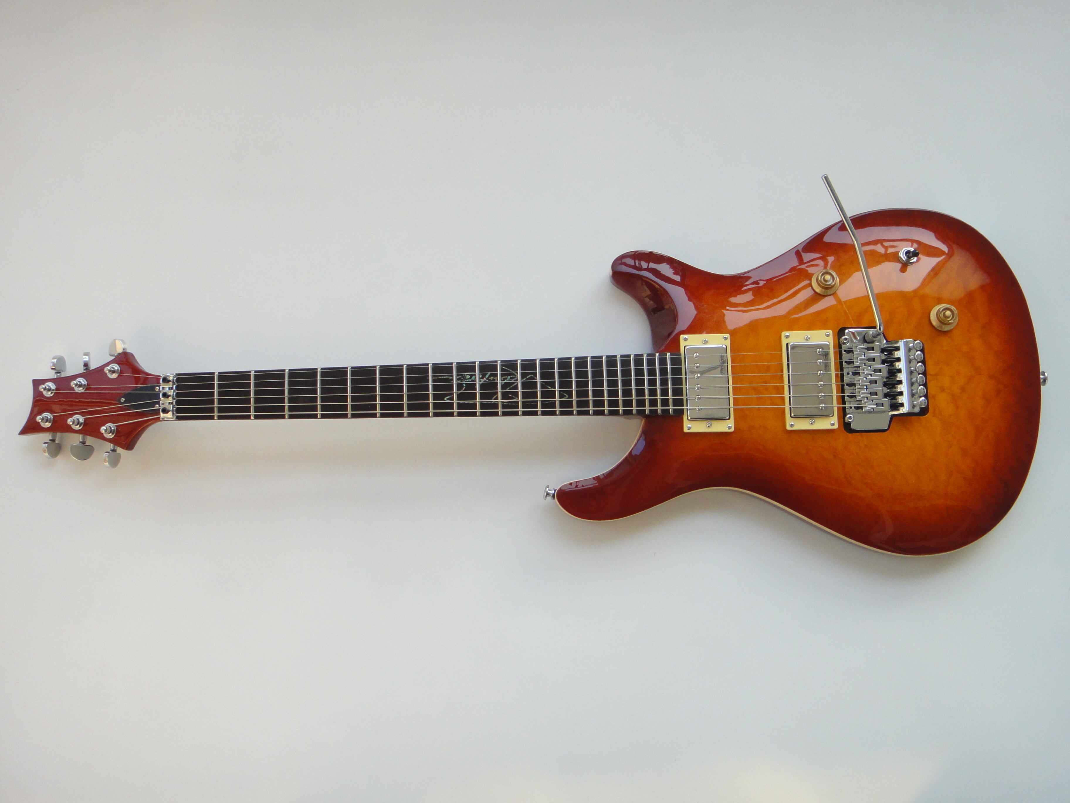 Afanti 22 Frets Basswood with Quilted Maple Veneer Body Electric Guitar