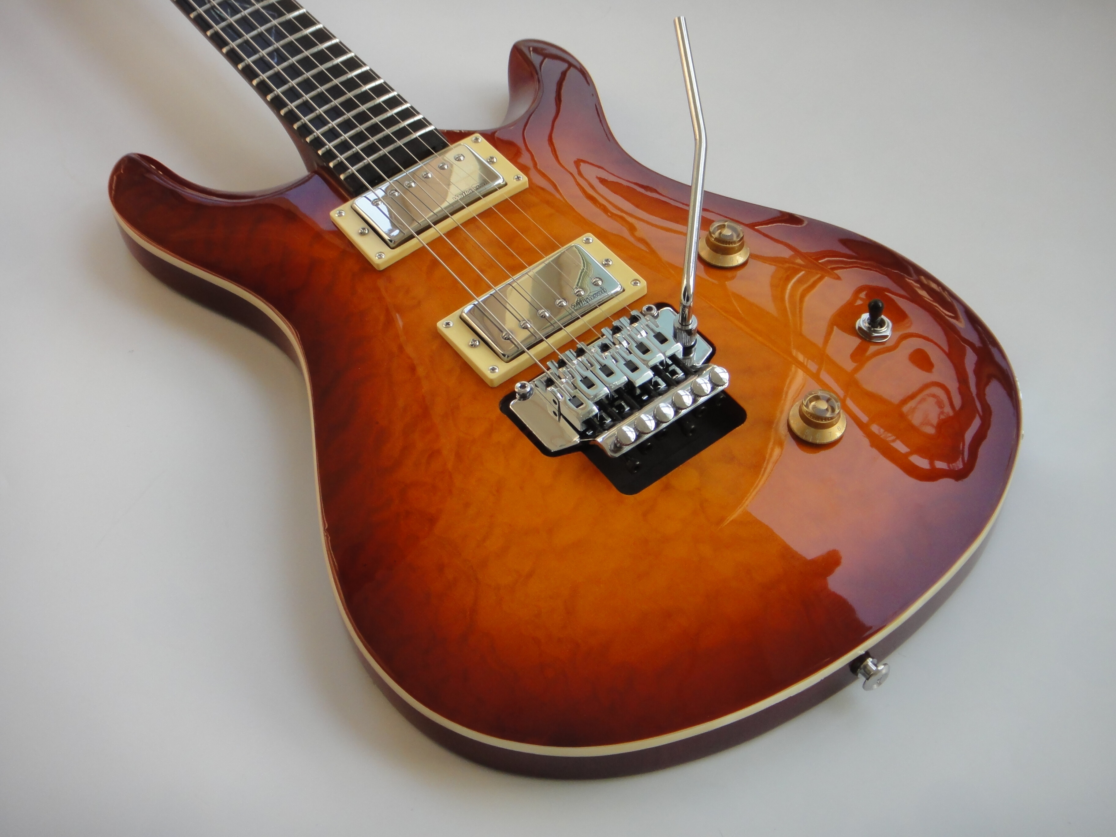 Afanti 22 Frets Basswood with Quilted Maple Veneer Body Electric Guitar