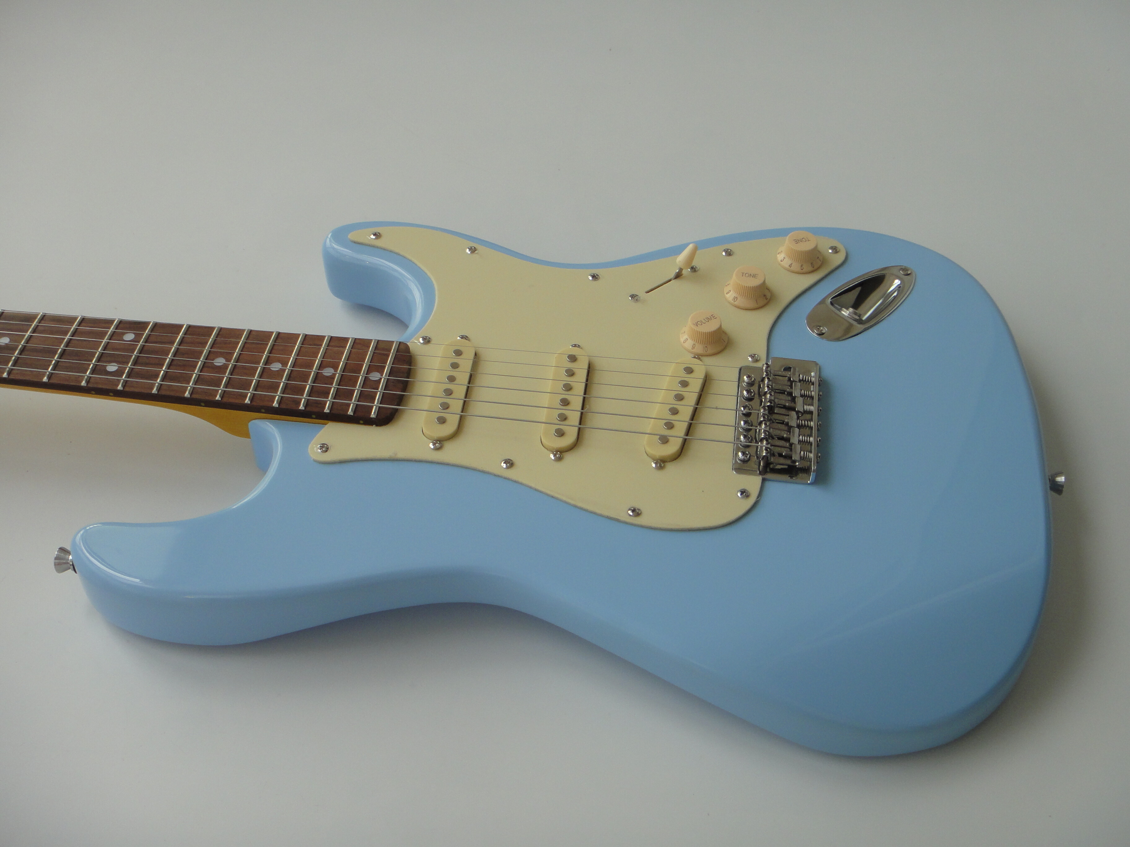 Afanti Bolt On Maple Neck Basswood Body Electric Guitar