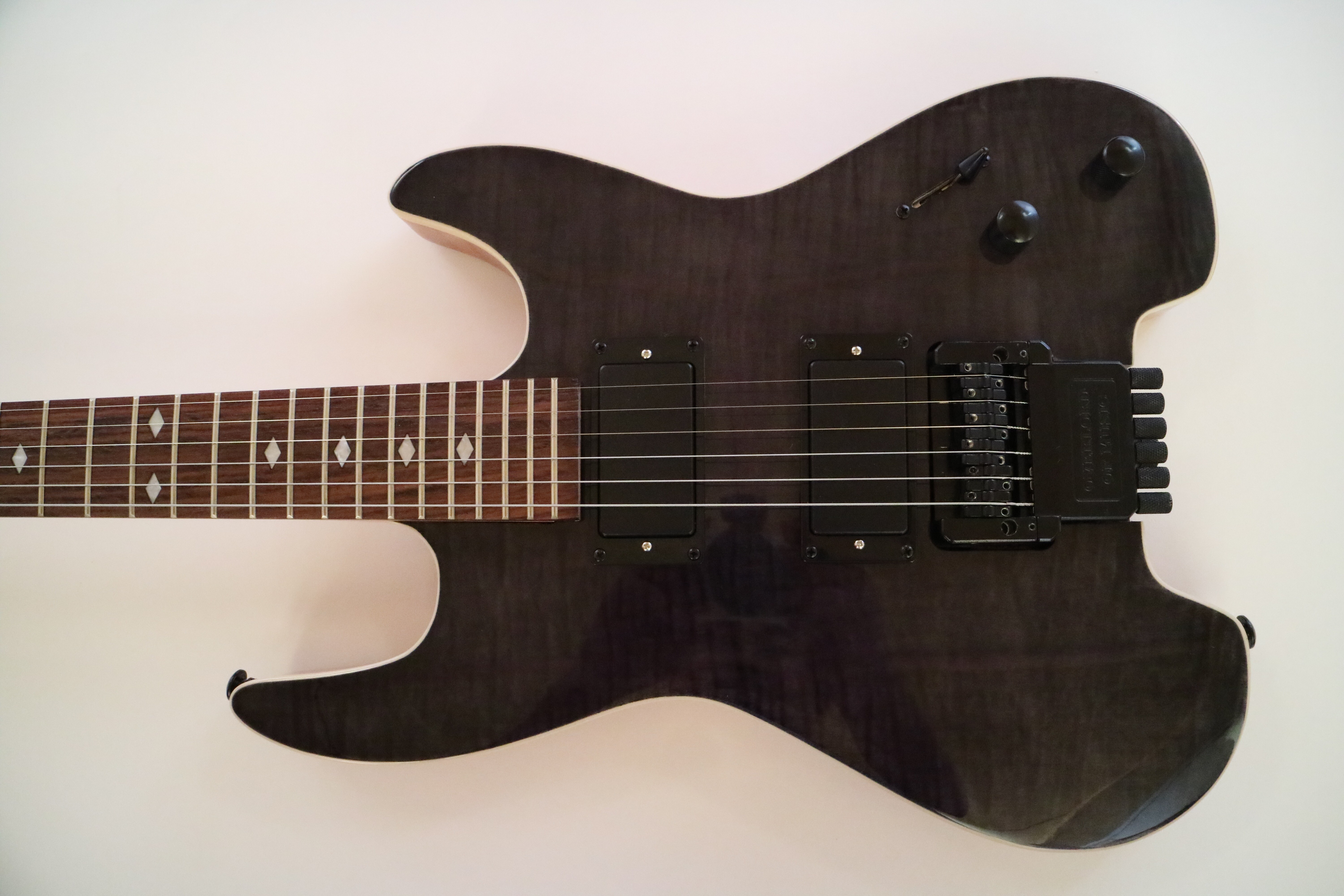 Afanti Customized Hh Double Locking 6 String Black Headless Guitar