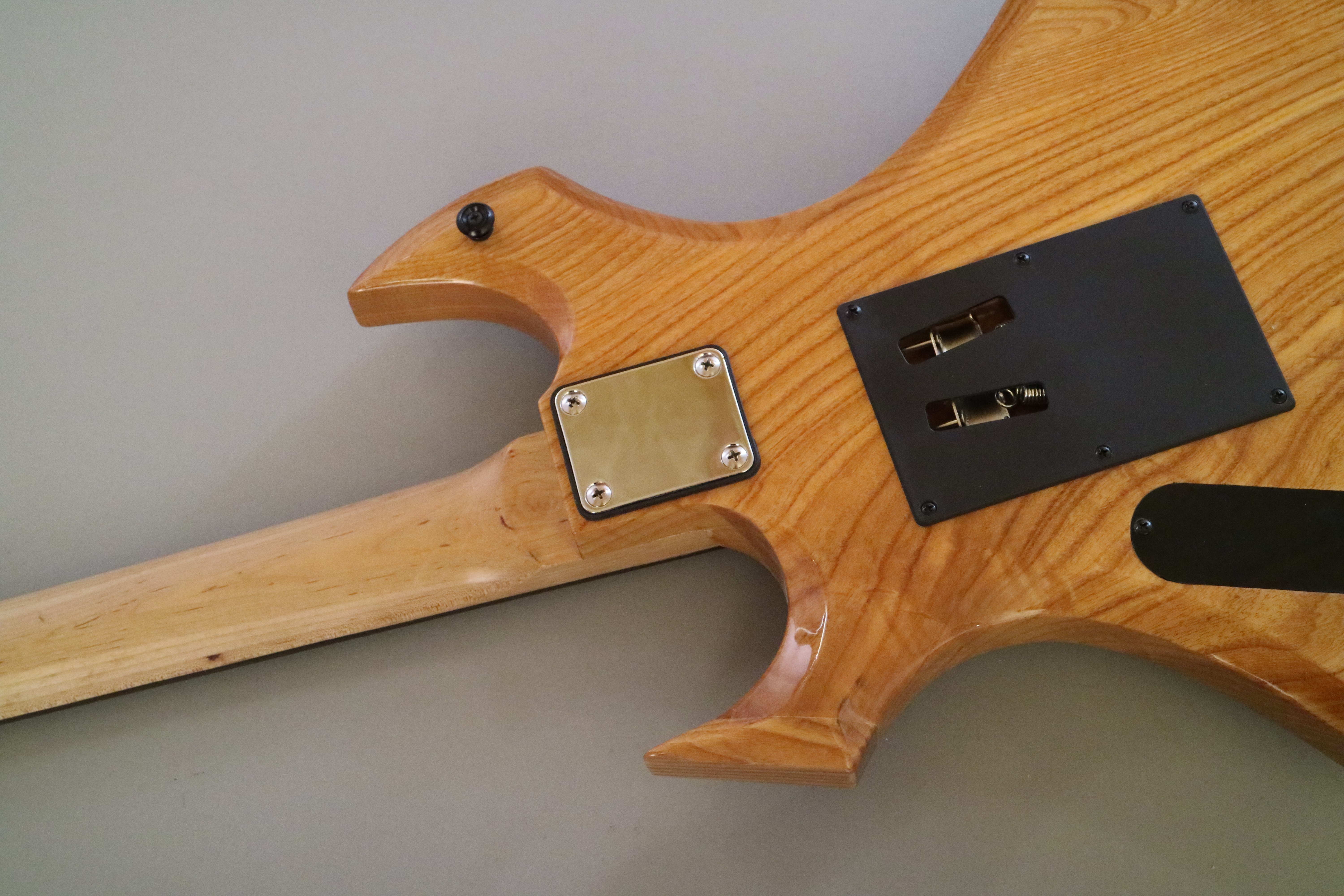 Afanti Customized Mahogany Body with Spalted Maple Veneer Electric Guitar