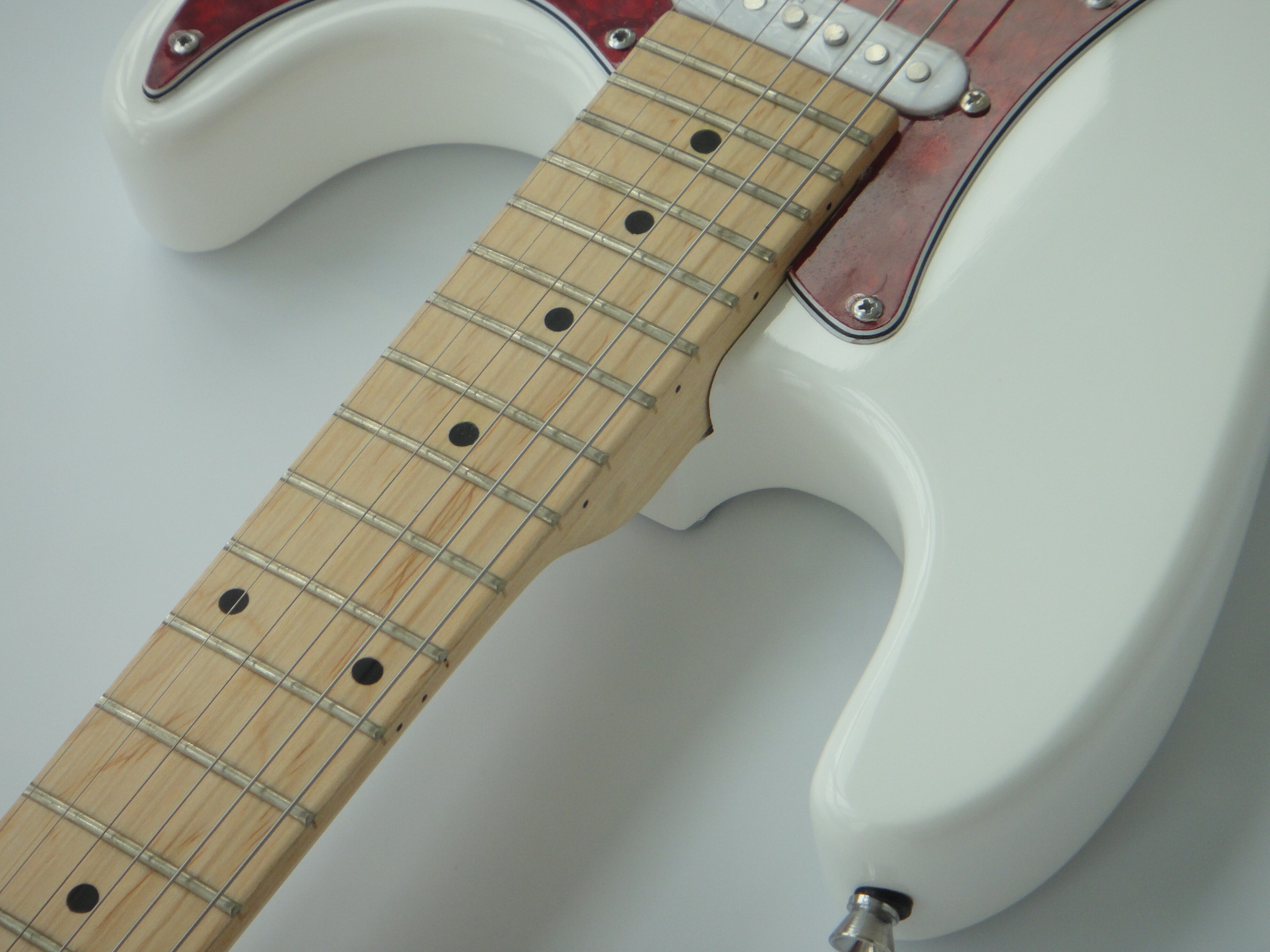 Afanti Customized  Mahogany Body ST Electric Guitar