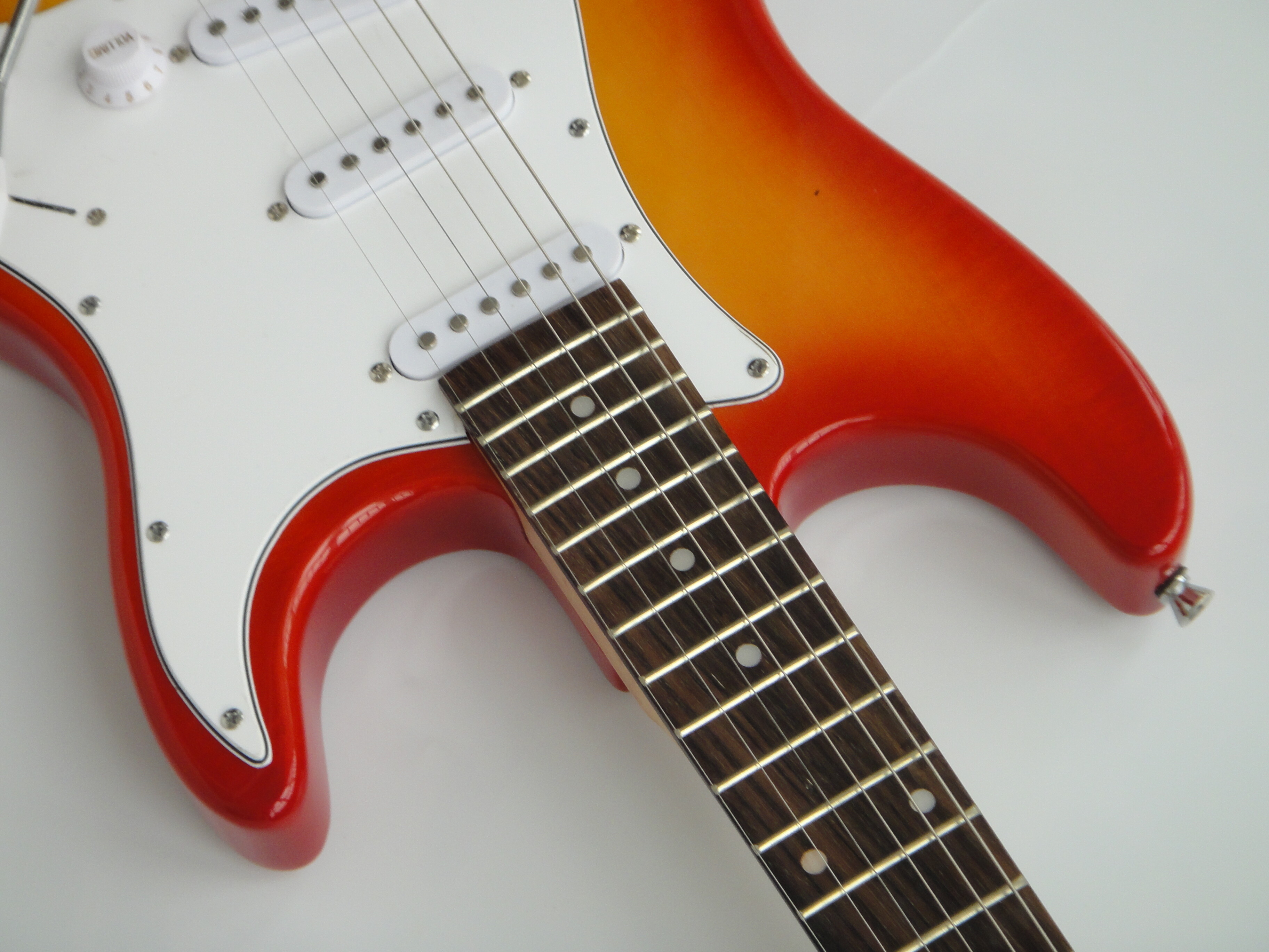 Afanti SSS Pickups Mahogany Body St Electric Guitar