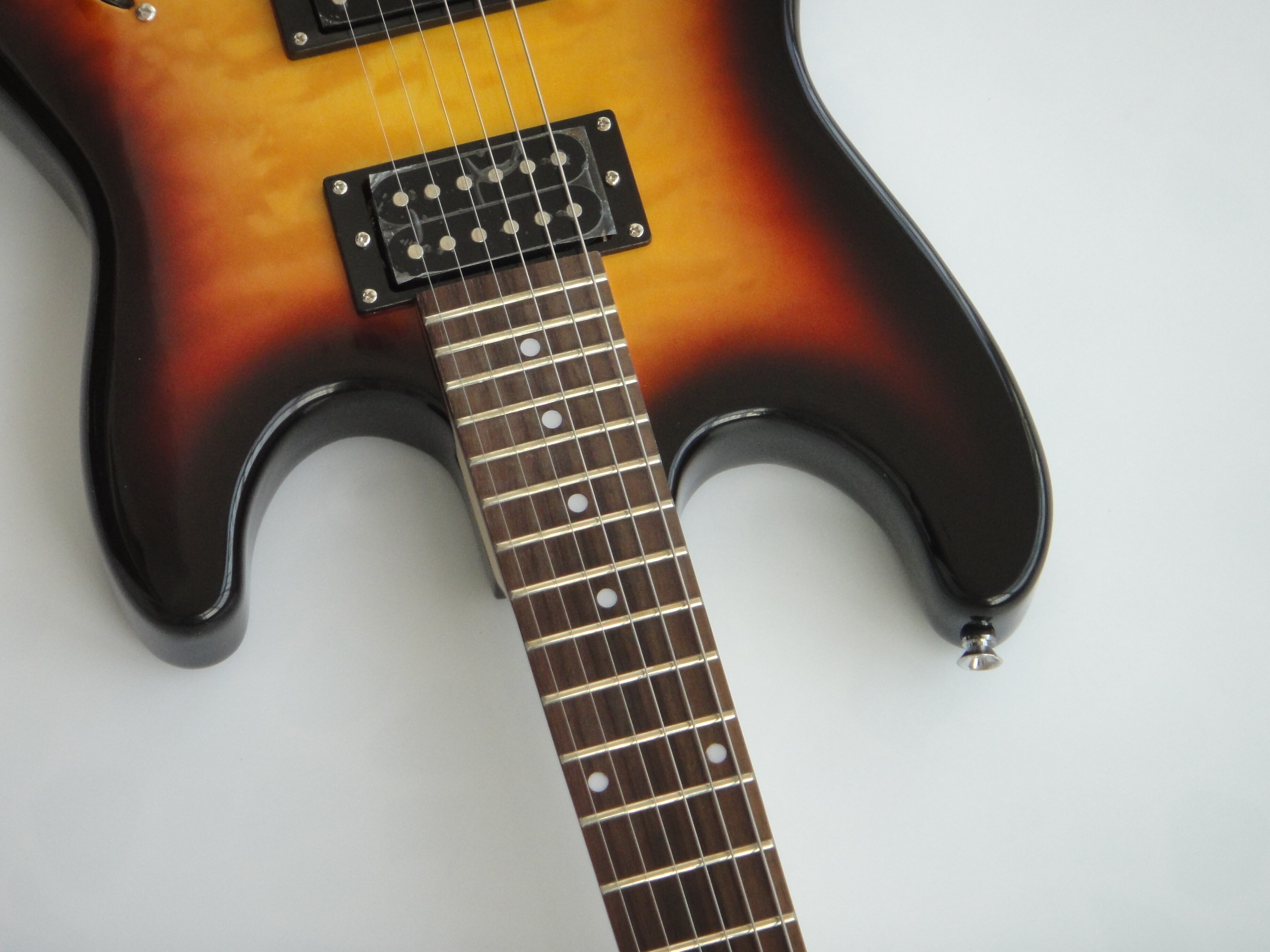 Afanti Sunburst Mahogany Body with Quilted Maple Top St Electric Guitar