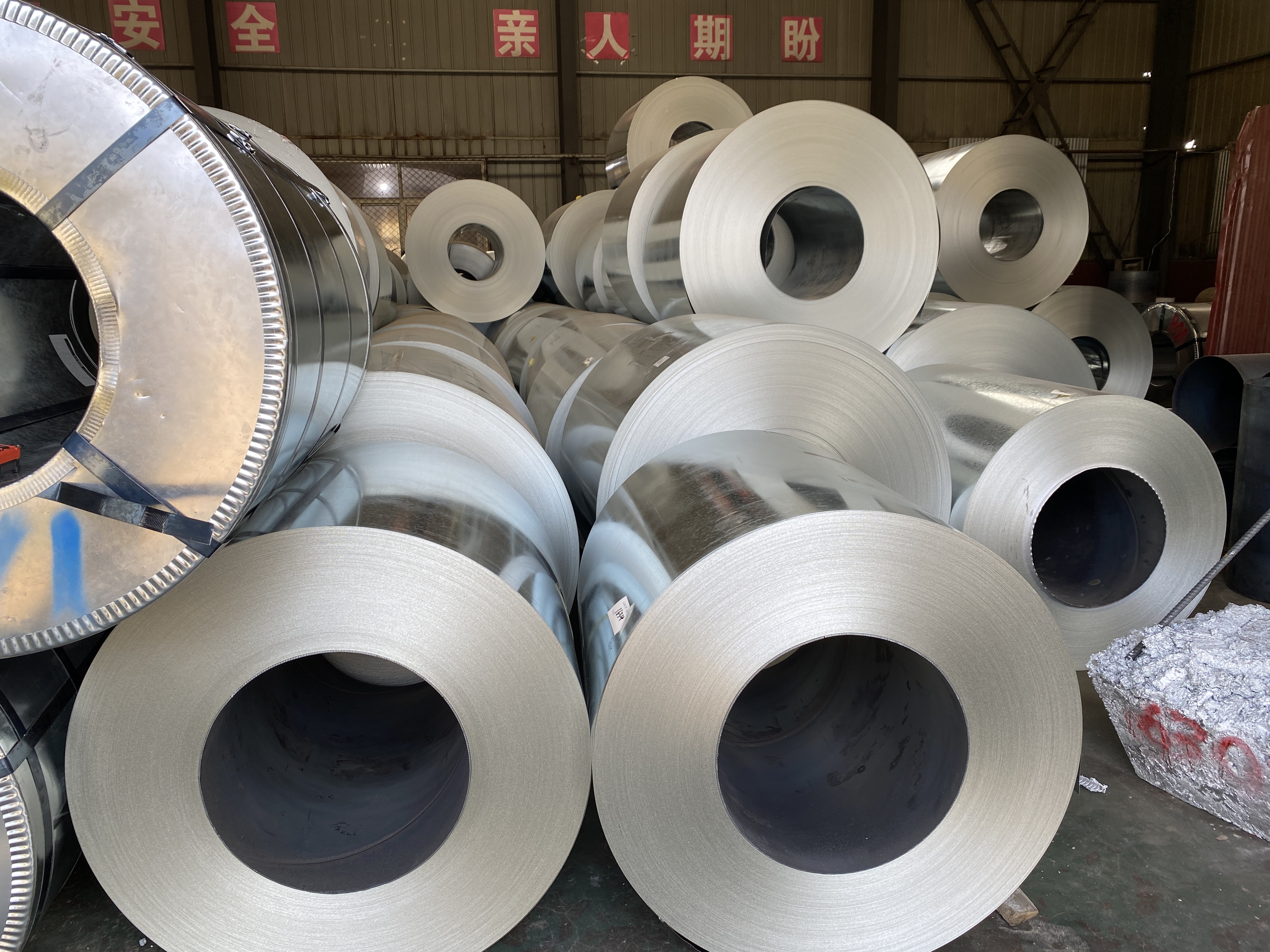 Hot-Dip Galvanized Steel Coil: Features,Applications and Buying Guide 2026 Hot-Dip Galvanized Steel Coil: Features,Applications and Buying Guide 2026