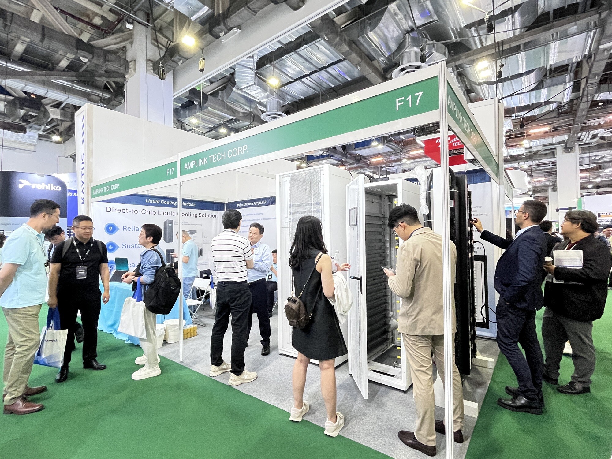 AmpLink Tech Corp. Showcases Innovative Solutions at Data Centre World Asia 2024