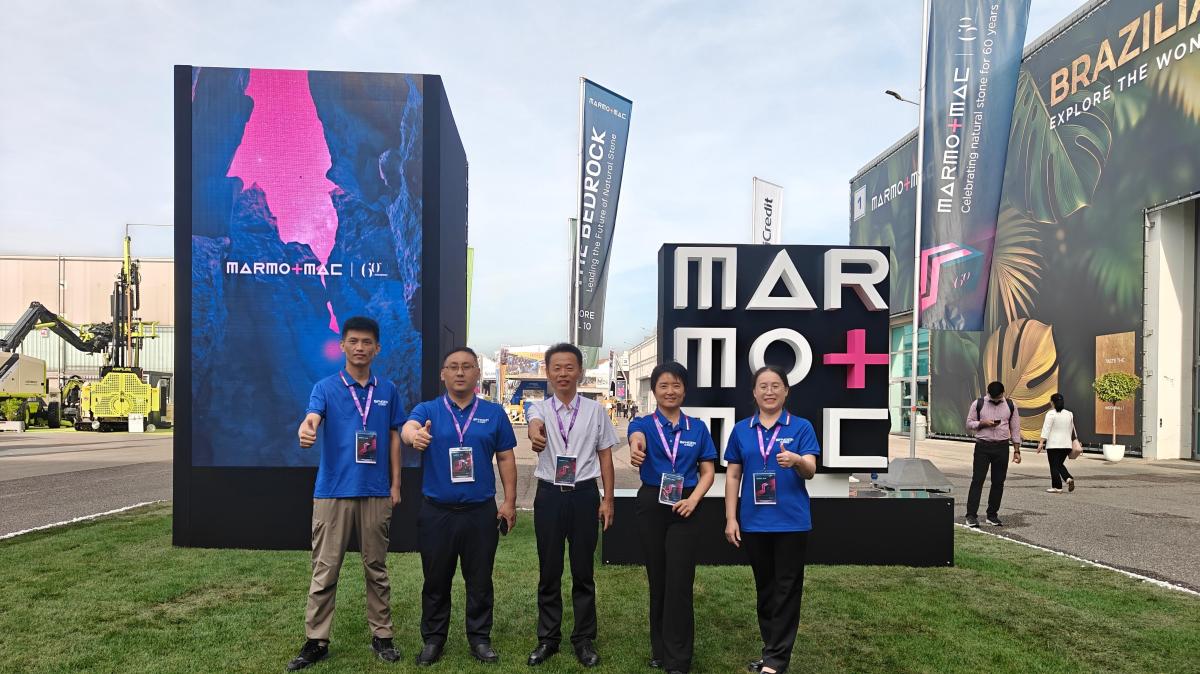 Mise à jour du 3e jour de Marmomac 2026 : notre équipe attend les visiteurs dans le hall 8, stand L5