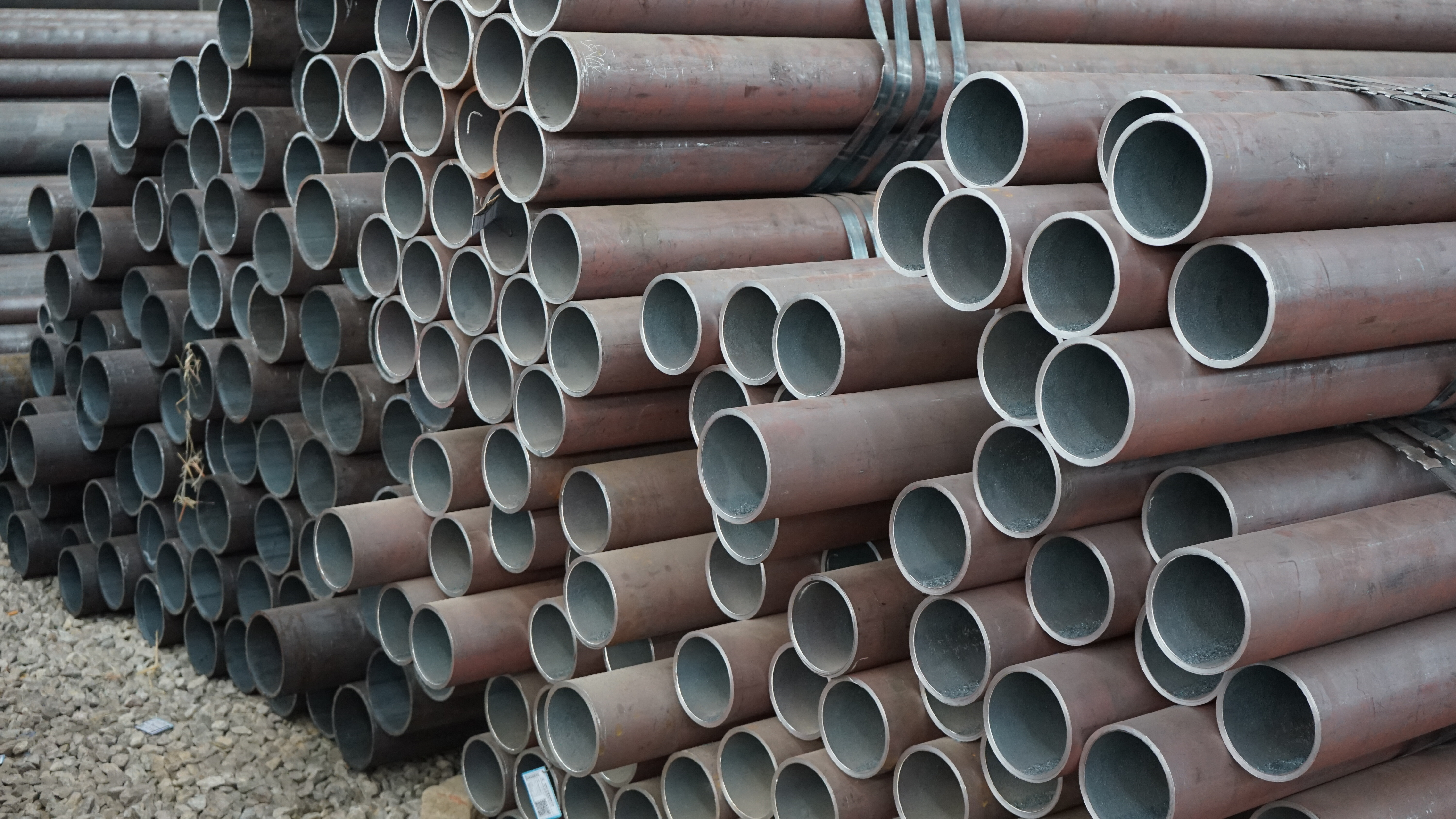 Mysteel Semanal: Enfriamiento de la actividad del mercado - Los precios de los tubos sin soldadura podrían consolidarse con un sesgo débil la próxima semana (6-13 mayo)