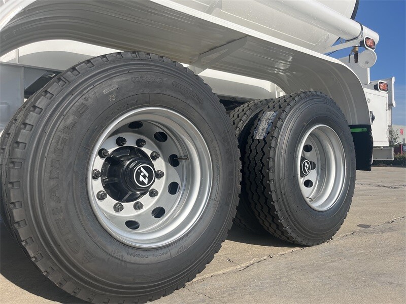 2axles Fuel Tanker Semi Trailer
