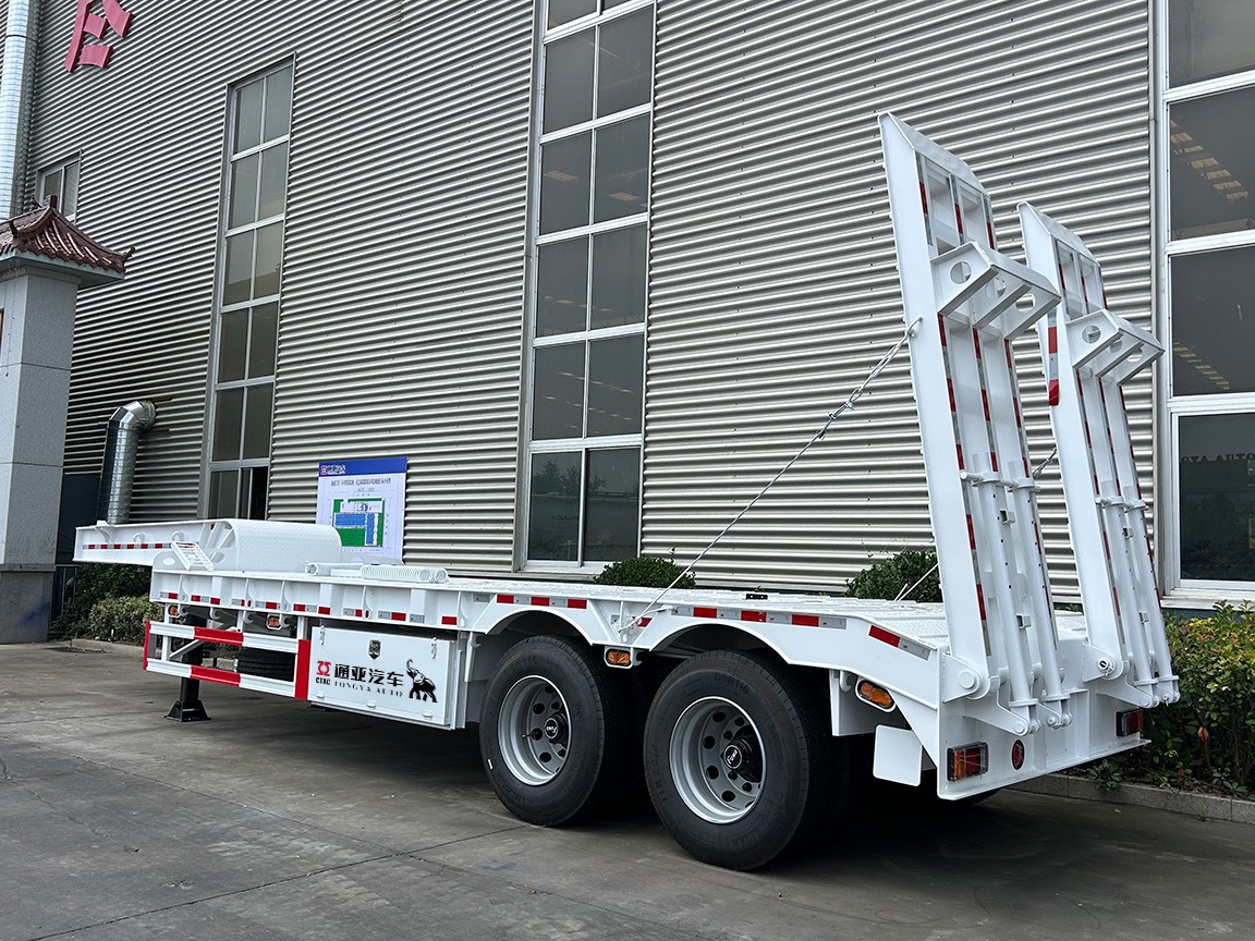 2 Axle Low Bed Semi Trailer