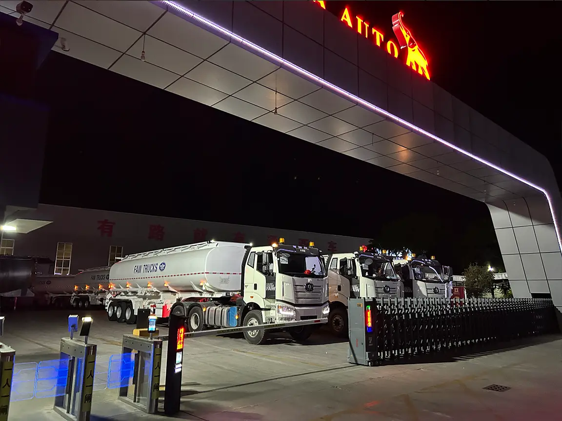 FAW Orders Fuel Tanker Semi Trailers from Tongya Automobile: A Fast and Reliable Delivery from a Leading Semi Trailer Manufacturer