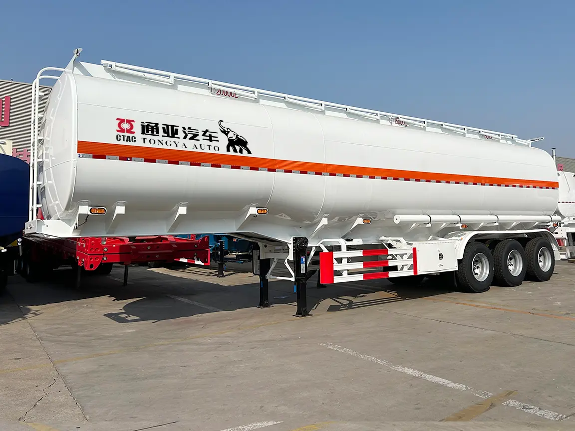 3 Axle 45,000L Oil Tanker Semi Trailer