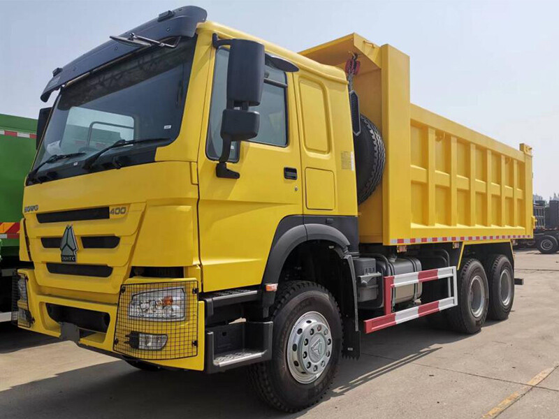 HOWO DUMP TRUCK