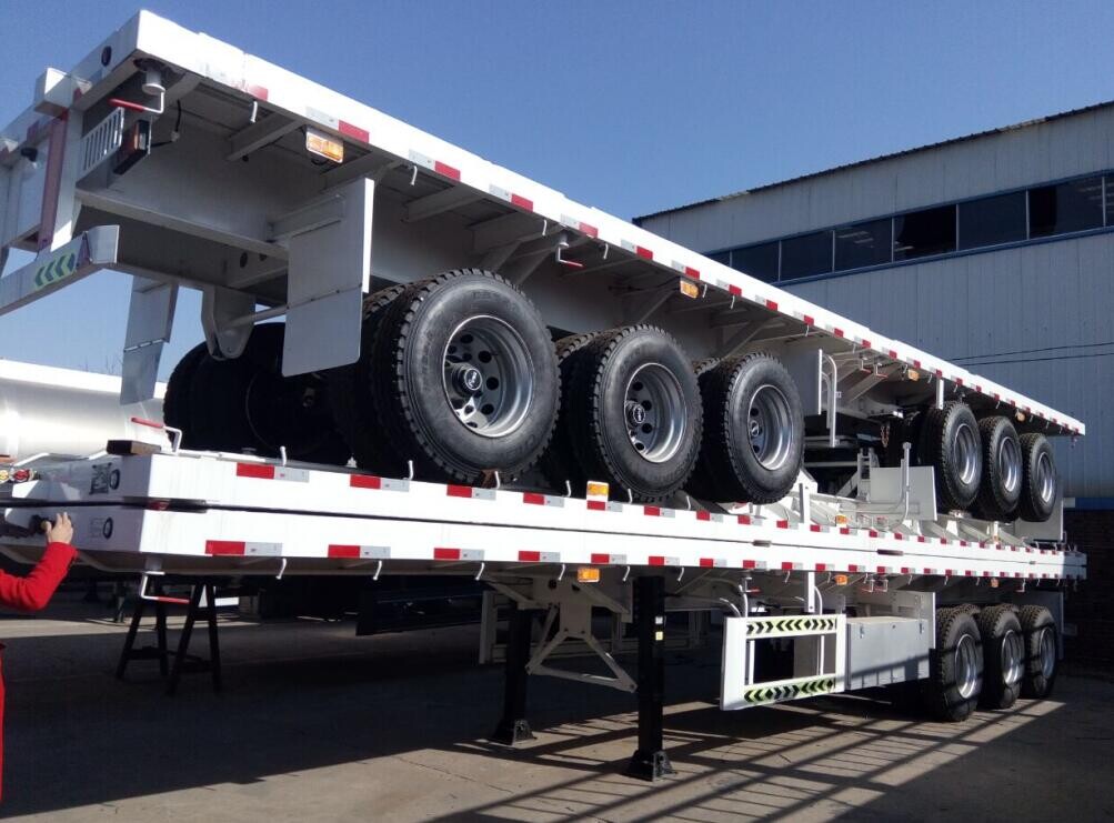 SINOTRUK 3 AXLES FLATBED TRAILER