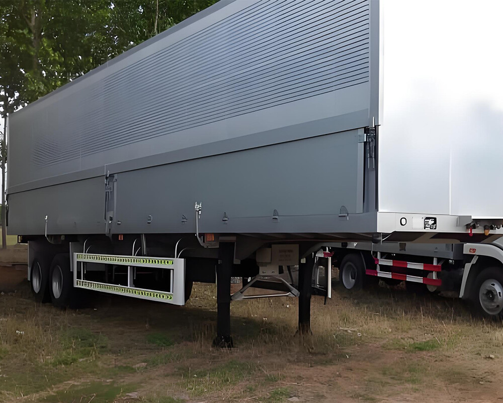 SINOTRUK 25FT WING VAN TRAILER