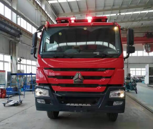 SINOTRUK HOWO 6X4 FIRE FIGHTING TRUCK