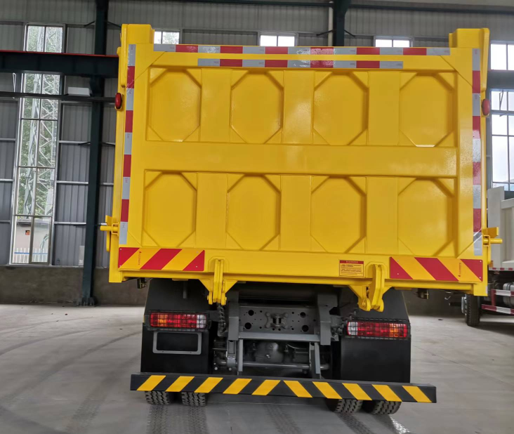 HOWO 8x4 Yellow + Tianzi grid