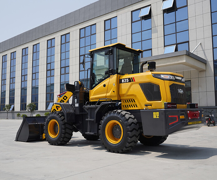 Differences Between Mining Loaders and Standard Wheel Loaders