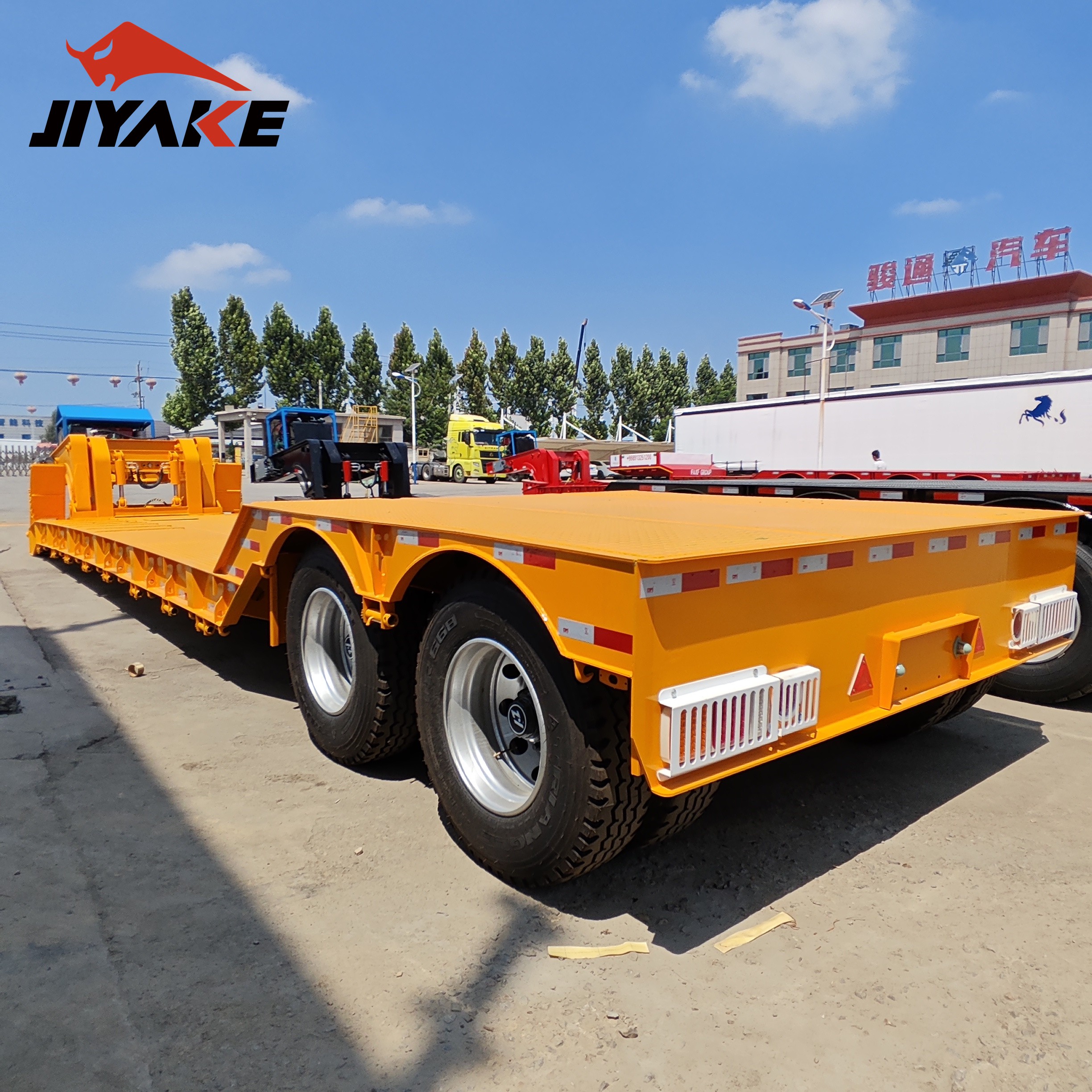 2 Axle Lowbed Semi Trailer