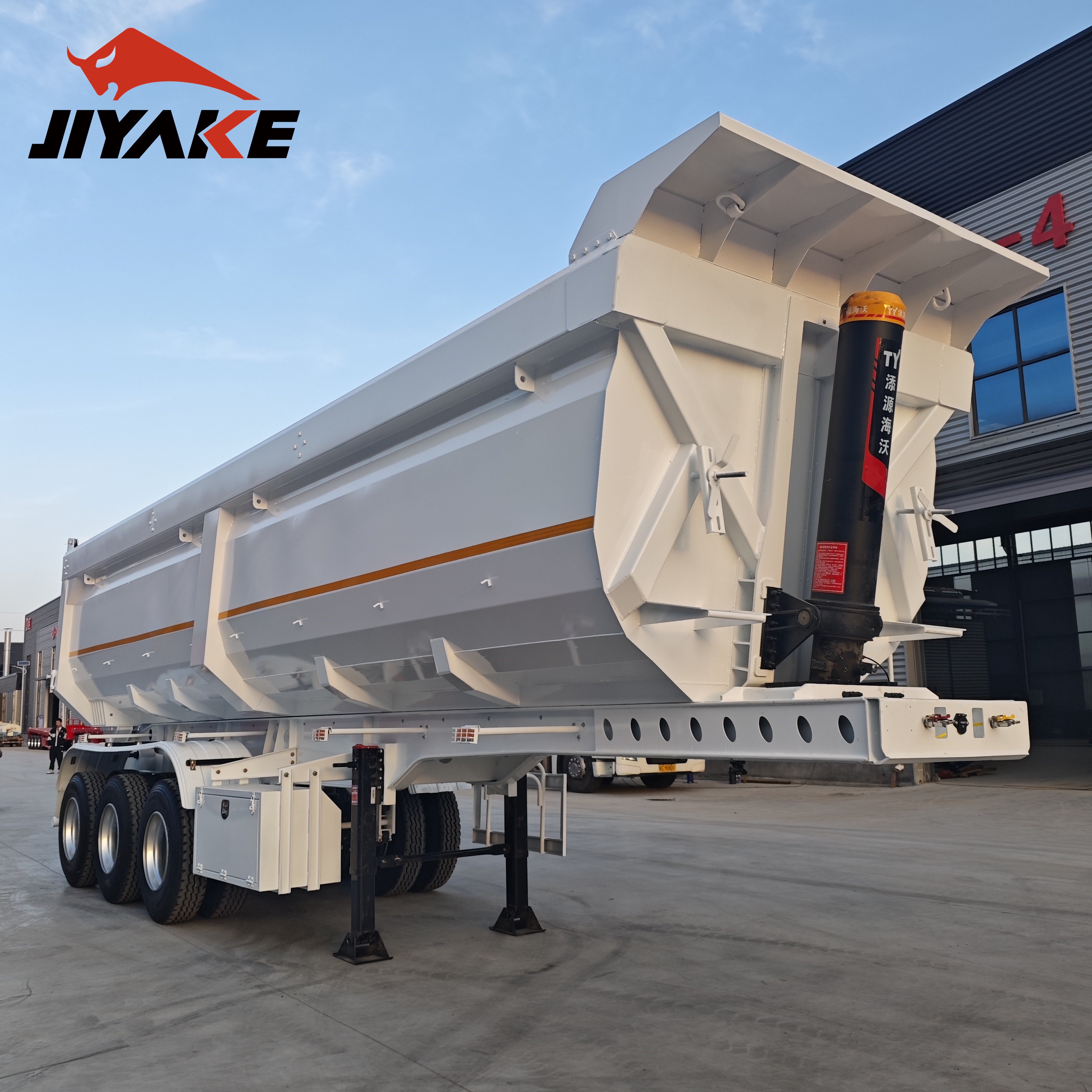 3 Axle Side Tipper Trailer