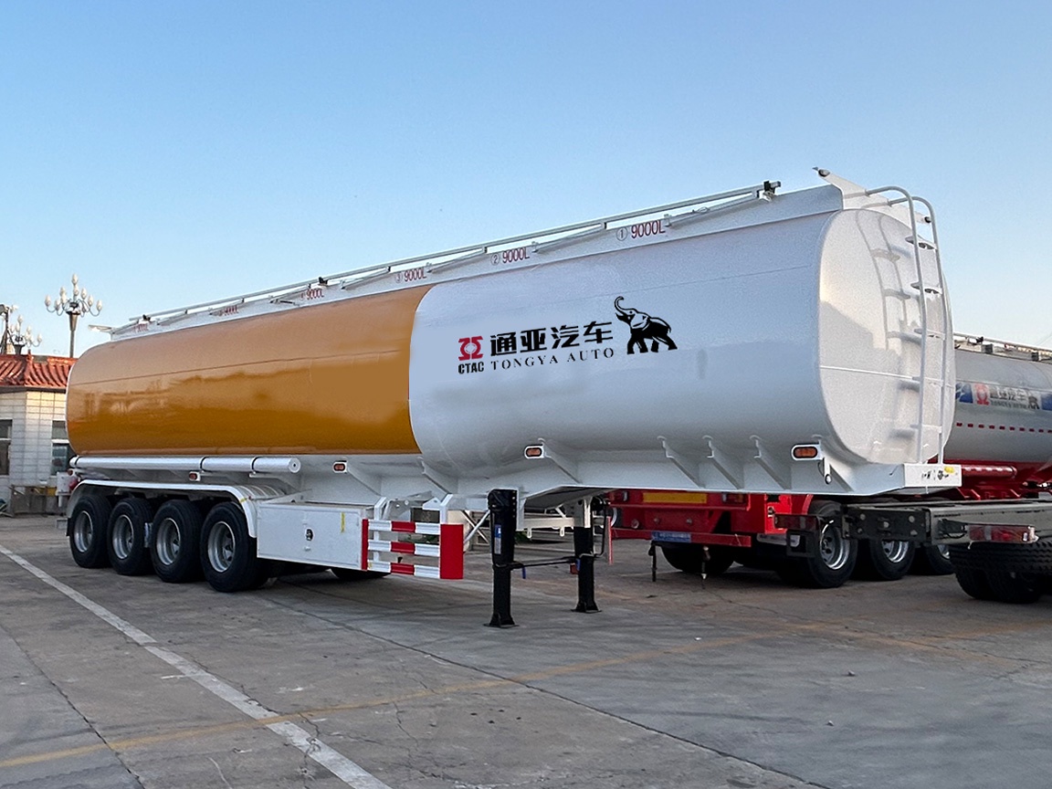 Semi-remorque citerne à carburant 4 essieux 54000 litres