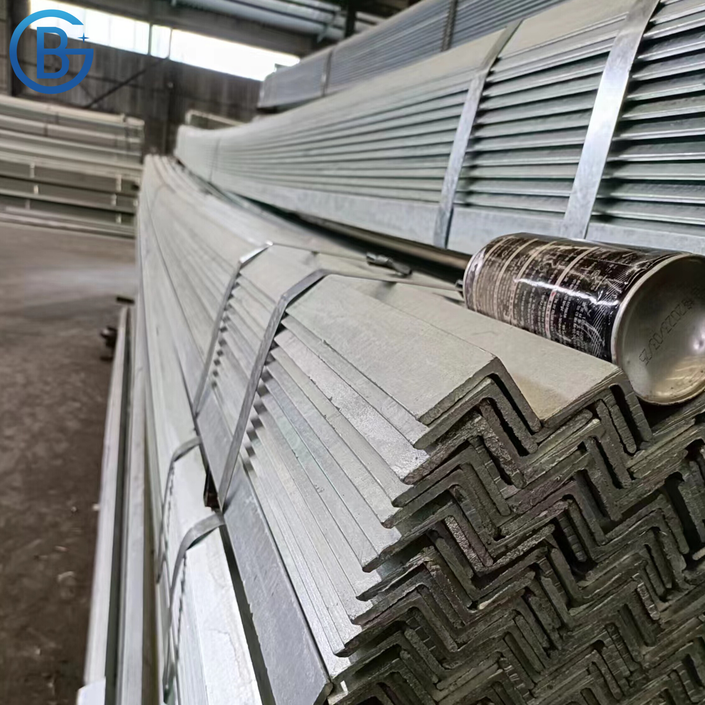Slotted Angle Iron/ Hot Rolled Angle Steel/ MS Angles Size