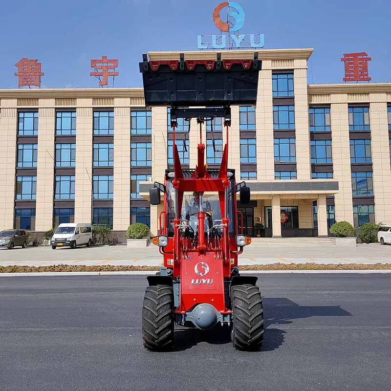 908 Compact Wheel Loader