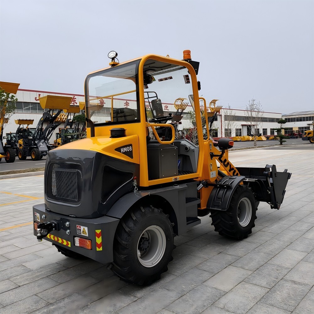 908 Compact Wheel Loader