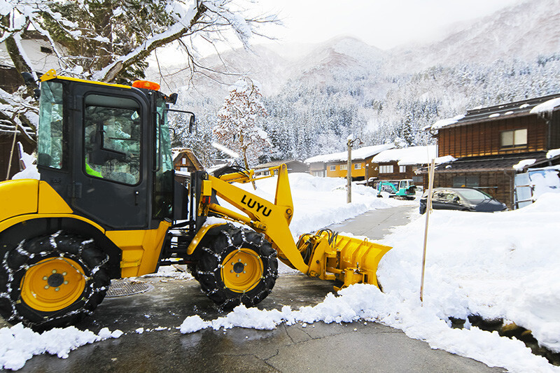 Snow Removal.jpg